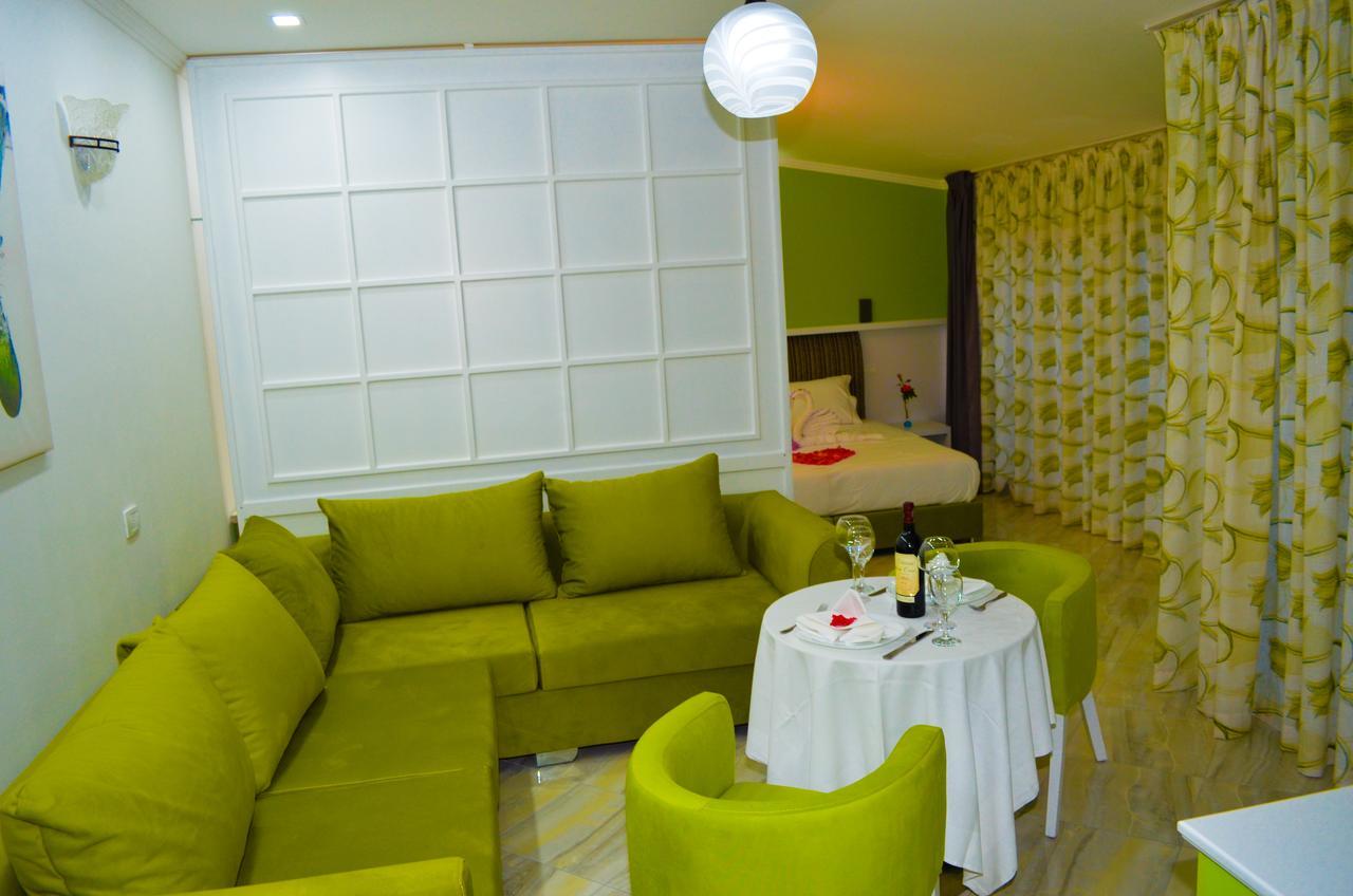 Hotel Monaco & Garden Golem (Tirana) Exterior foto
